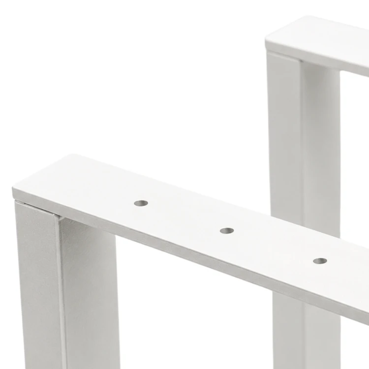 Biała noga do wyspy 40×100 cm – detal profilu stalowego 40×20 mm